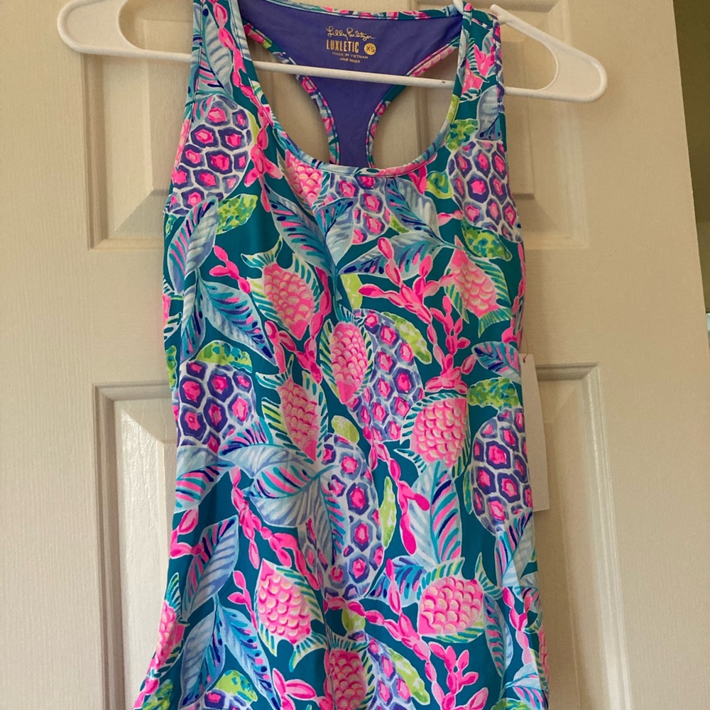 Upf luxletic tank with built-in bra
